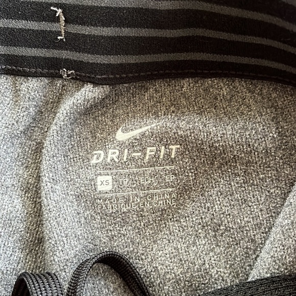 Nike Dri-Fit Pants EUC - Picture 5 of 7